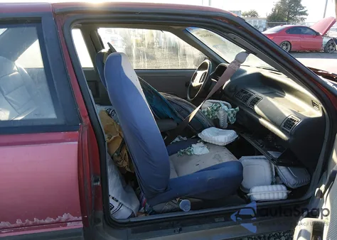 1989 Mercury Topaz Xr5 z USA, uszkodzony, nr VIN 1MEPM33S5KK610161